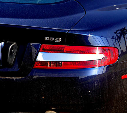 Rear light covers central chrome IDFR 1-AM001-05C for Aston Martin DB9 2003-2008